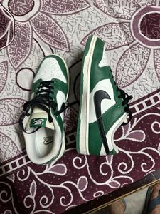 Nike Dunk Low Team Green