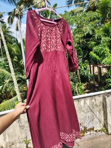 Maroon Floral Print Kurta