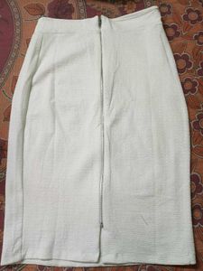 Cream Textured Pencil Skirt with Zipper