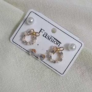 🎀(3)COMBO🎀SPARKLING STUD EARRINGS SET