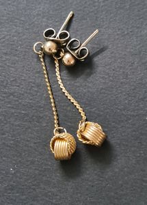 Dazzling Golden Stylish Danglers For Your Ears