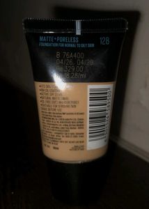 Maybelline Fit Me Matte Foundation