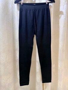 Stylish Black Leggings with Embellishments