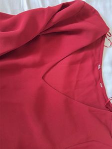 Chic Red V-Neck Long Sleeve Top