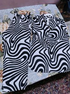 Stylish Black &amp; White Kurta