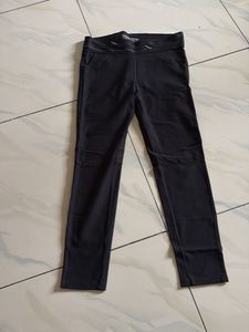 Comfortable Black Leggings