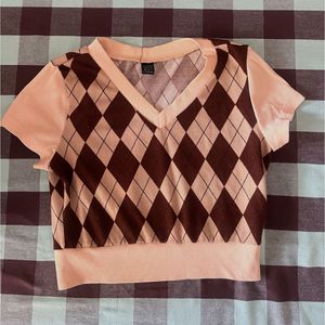 Argyle V-Neck Short Sleeve Top