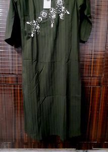 Strechable I-VERY FASHION KURTI WITH HANDWORK