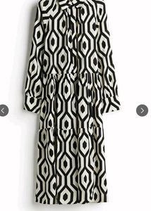 H&M Geometric Print Tiered Midi Dress