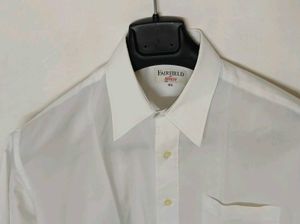 ARROW Men's Classic White Short Sleeve Shirt