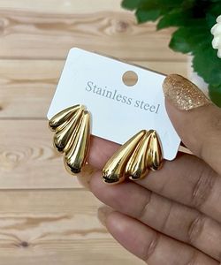 Anti-tarnish shell Earrings