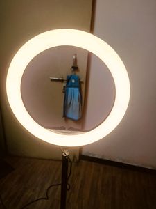 This Is NEW BOMBAY VANITY 10 INCH RING LIGHT