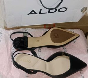 ❗ ALDO❗ POINTED HEELS ❗