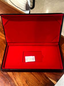 🌸2 luxury Magnet opening gifting boxes leather🌸