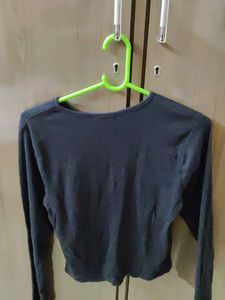 Chic Cut-Out Long Sleeve Top