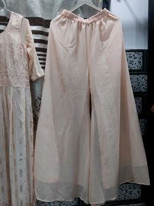 Peach nayra cut beautiful kurta set!🤍