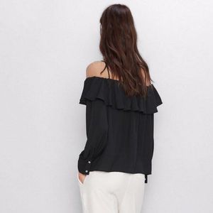 Zara Black Off-Shoulder Top – Ruffles, Bow Tie &amp; B