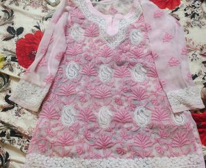 Chikankari Lucknowi Kurti 😍