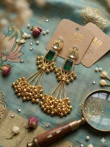 Elegant Emerald &amp; Gold Dangle kashmiri Earrings