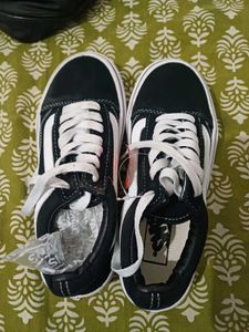 Vans 1st copy unisex black old skool sneakers