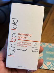 Plant Based Natural Hydrating Lipstick 💄