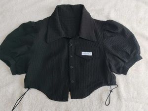 Chic Black Puff Sleeve Cropped Shirt