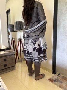 Elegant Grey Leaf Print Kurta Set with Dupatta