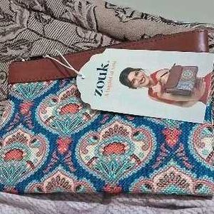Vibrant Patterned Clutch