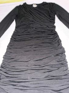 Elegant Black Ruched Long Sleeve Dress