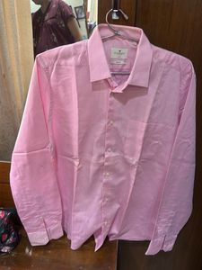 Men's Pink Slim Fit Dress Shirt