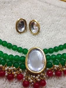 Beautiful kundan necklace set