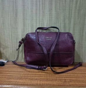 Stylish Guess Crossbody Bag (BUY in coins)