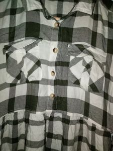 Young &amp; Free Check Pattern Top ( Women's)