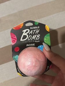 Thai Bubble Bath Bomb - Rose Scent