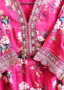 Mirror work Floral Embroidered  kurta pant dupatta