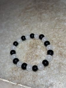 Black & White Beaded Bracelet