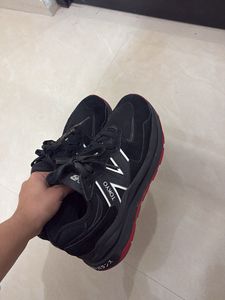 New Balance Tokyo Edition Sneakers