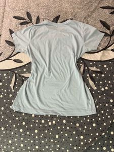 Hourglass-look Basic Tee