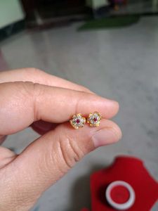 Heart Stud Earrings with Rhinestones gold