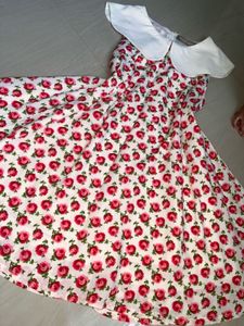 Cute Rose Print Dress type tops