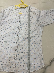 pantaloon  Printed Button-Down Blouse