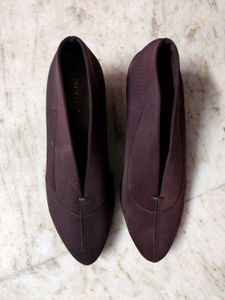 Women Almond-Toe Slip-On Heel by Liscott