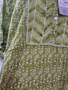 With Tags Fresh Green Pure Cotton Kurti Small