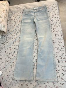 H&M Light Wash bootcut stretchy Jeans