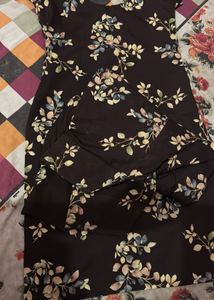 Stylish Floral Print Kurta Set