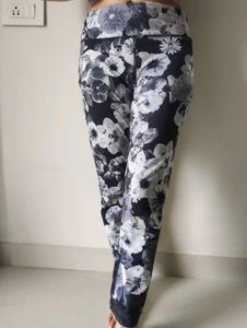 OLD NAVY Floral Print Ankle Length Leggings