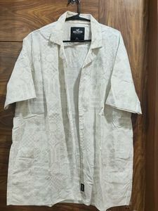 Hollister Short Sleeve Camp Shirt