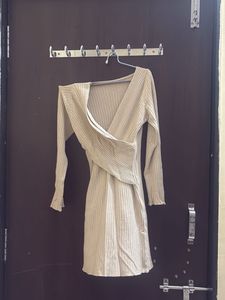 Chic Ribbed Knit Wrap Dress