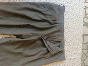 Stylish Charcoal Grey pant for man