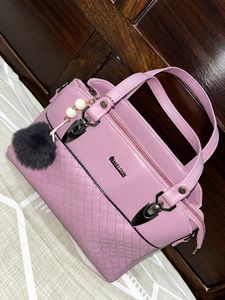 Chic Pink Quilted Handbag